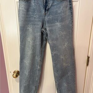 Wild Fable Bow Print High Rise Straight Leg Jeans Size 6 VIRAL